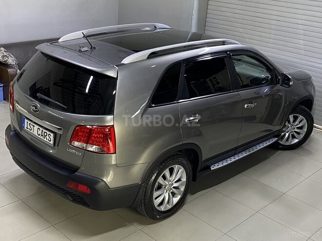 Kia Sorento 2009, 267,000 km - 2.0 l - Sumqayıt