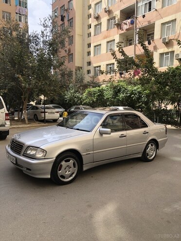 Mercedes C 200 1998, 320,000 km - 2.0 л - Bakı