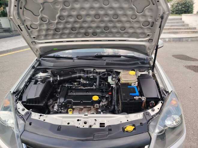 Opel Astra 2007, 291,773 km - 1.4 l - Tovuz