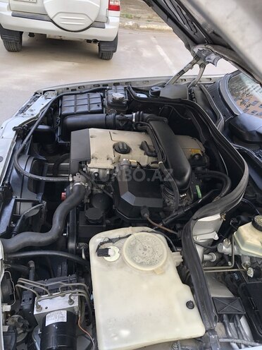 Mercedes C 200 1998, 320,000 km - 2.0 л - Bakı