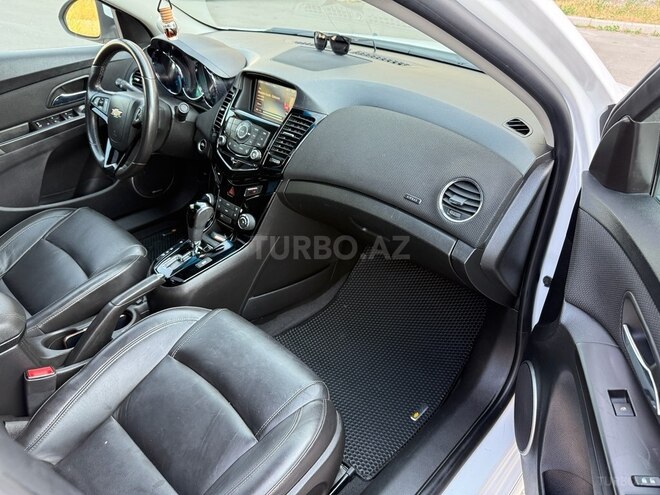 Chevrolet Cruze 2015, 190,000 km - 1.4 l - Gəncə