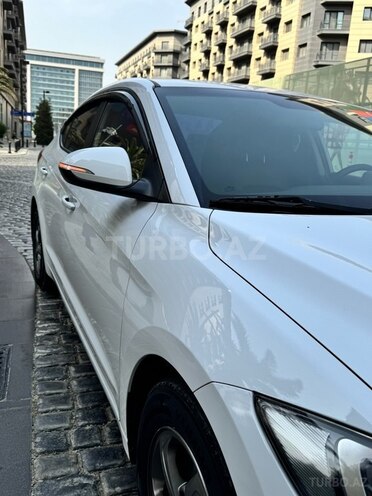 Hyundai Avante 2016, 204,888 km - 1.5 l - Bakı