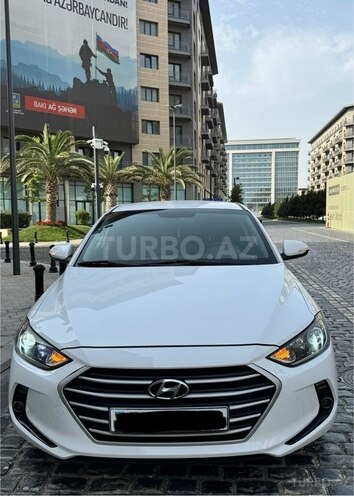 Hyundai Avante 2016, 204,888 km - 1.5 l - Bakı