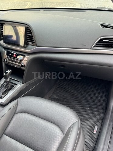 Hyundai Avante 2016, 204,888 km - 1.5 l - Bakı