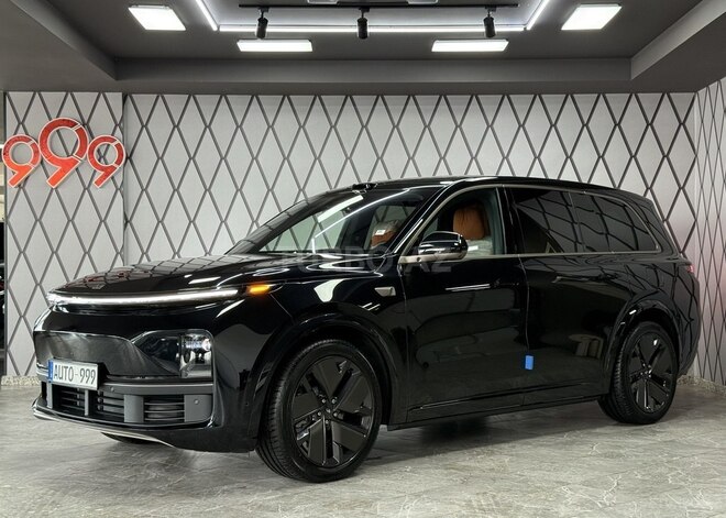 Li Auto L9 2025, 0 km - 1.5 l - Bakı