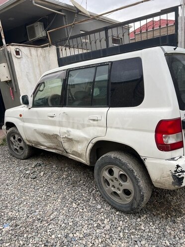 Mitsubishi Pajero io 1999, 300,000 km - 1.8 l - Bakı