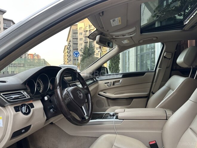 Mercedes E 350 2014, 131,000 km - 3.5 l - Bakı