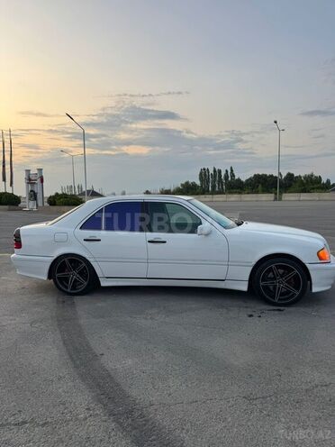 Mercedes C 230 2000, 275,000 km - 2.3 l - Ağdaş