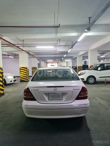 Mercedes  2002, 256,950 km - 2.6 л - Bakı