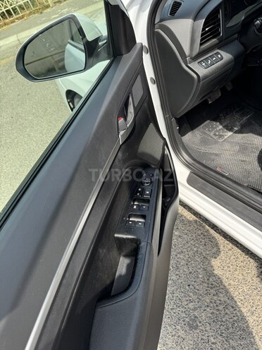 Hyundai Elantra 2020, 72,031 km - 2.0 l - Bakı