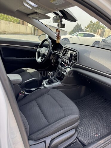 Hyundai Elantra 2020, 72,031 km - 2.0 l - Bakı