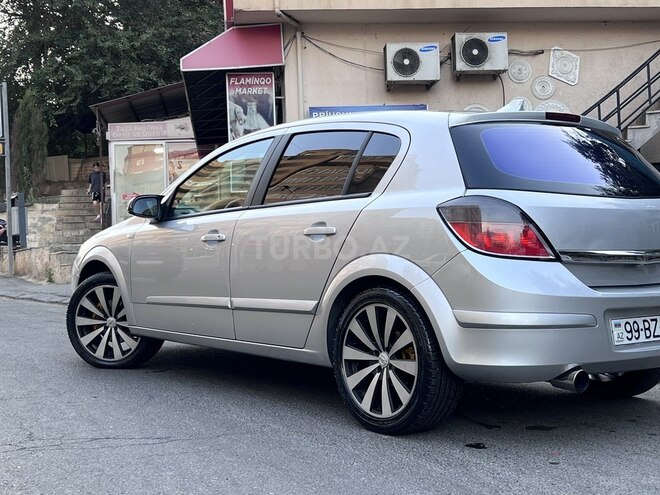 Opel Astra 2005, 240,000 km - 1.4 l - Bakı