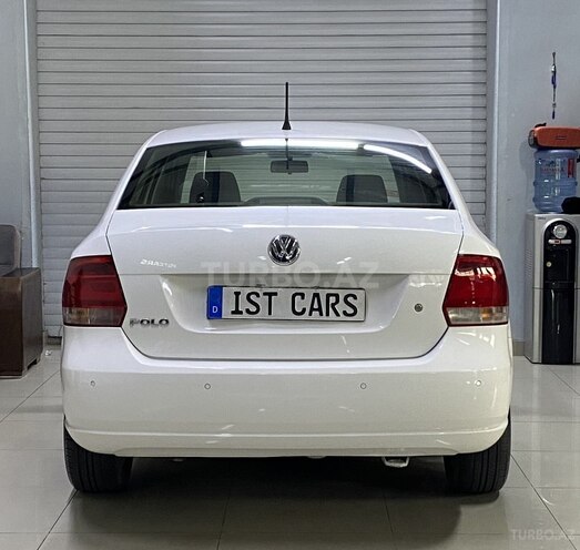 Volkswagen Polo 2013, 145,000 km - 1.6 l - Sumqayıt