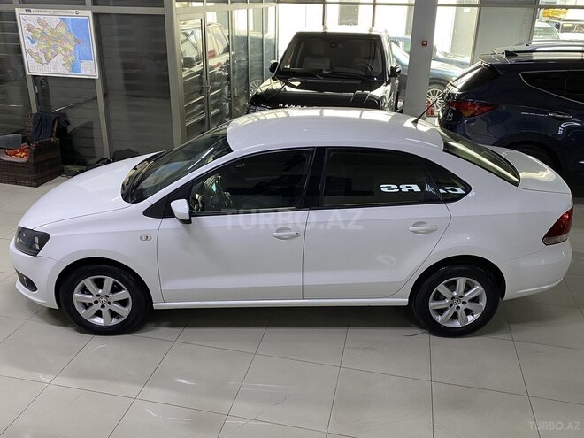 Volkswagen Polo 2013, 145,000 km - 1.6 l - Sumqayıt