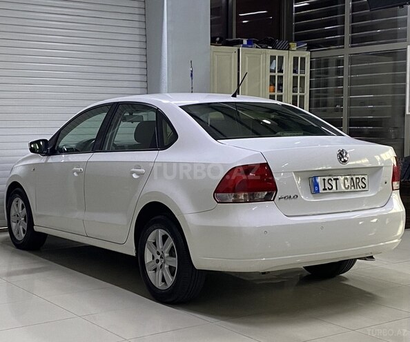 Volkswagen Polo 2013, 145,000 km - 1.6 l - Sumqayıt