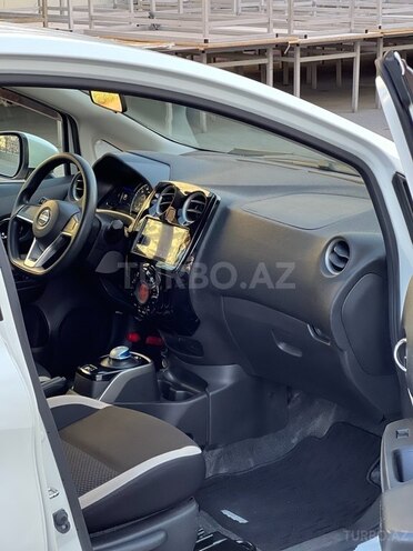 Nissan Note-6