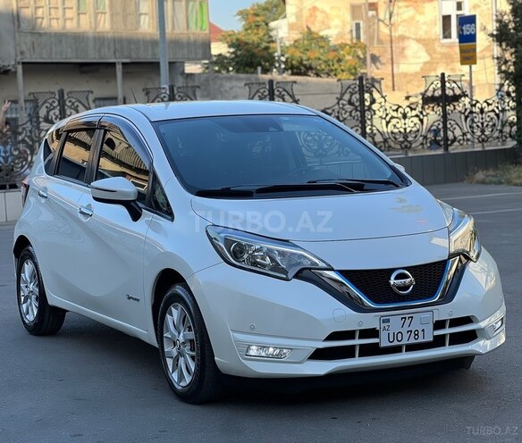 Nissan Note-3