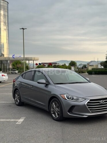 Hyundai Elantra 2017, 97,000 km - 2.0 l - Şəki