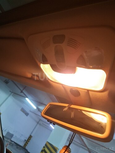 Mercedes  2002, 256,950 km - 2.6 л - Bakı