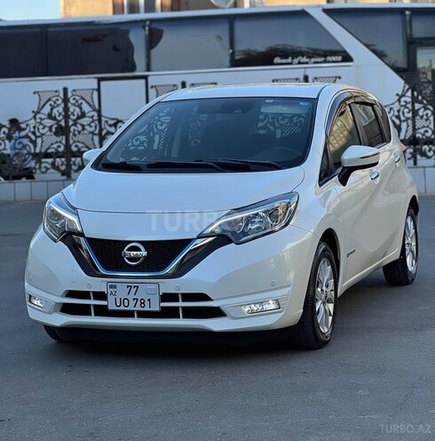 Nissan Note-1