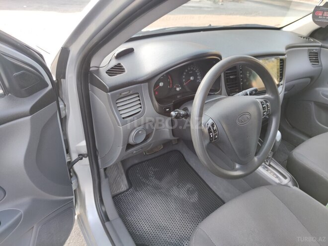 Kia Rio 2009, 380,000 km - 1.5 l - Bakı