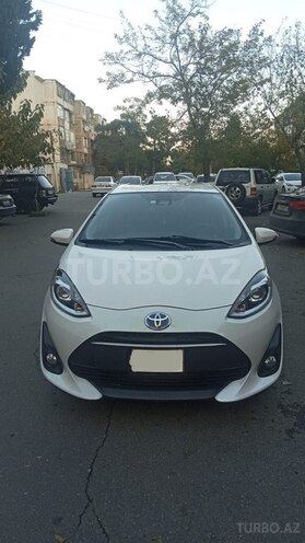 Toyota Aqua 2018, 125,000 km - 1.5 l - Bakı