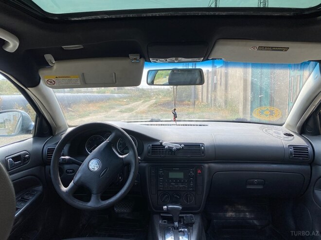 Volkswagen Passat 2004, 240,000 km - 1.8 l - Sumqayıt