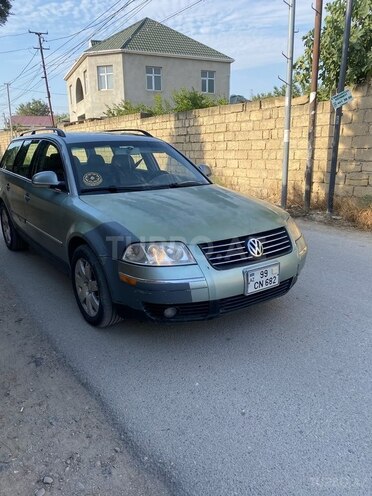 Volkswagen Passat 2004, 240,000 km - 1.8 l - Sumqayıt