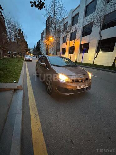 Kia Rio 2011, 286,000 km - 1.2 л - Bakı