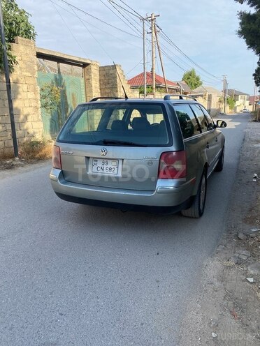 Volkswagen Passat 2004, 240,000 km - 1.8 l - Sumqayıt