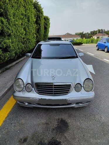 Mercedes E 270 1999, 238,328 km - 2.7 l - Bakı