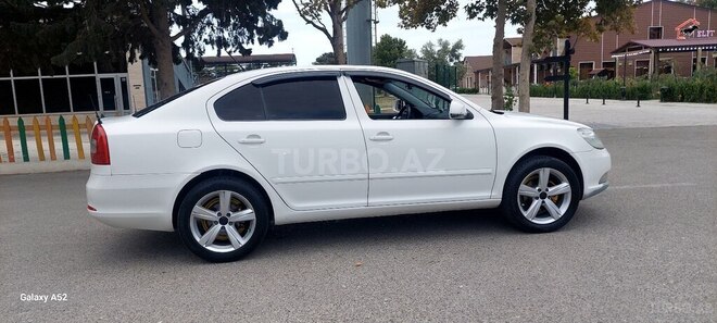 Skoda Octavia 2012, 227,000 km - 1.2 l - Bakı