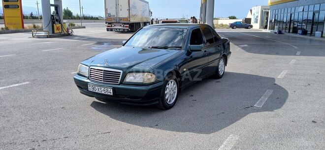 Mercedes C 180 1998, 260,000 km - 1.8 l - Sumqayıt
