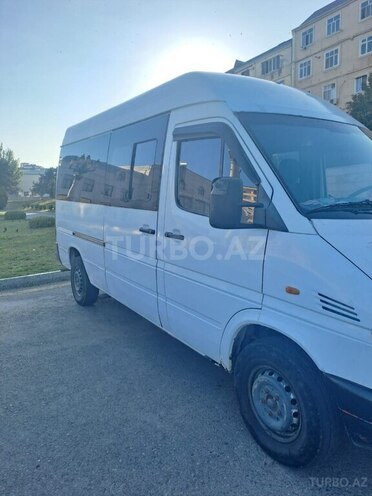 Mercedes Sprinter 411 2001, 368,000 km - 2.2 l - Şəmkir