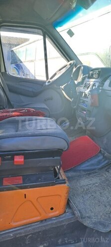Mercedes Sprinter 411 2001, 368,000 km - 2.2 l - Şəmkir