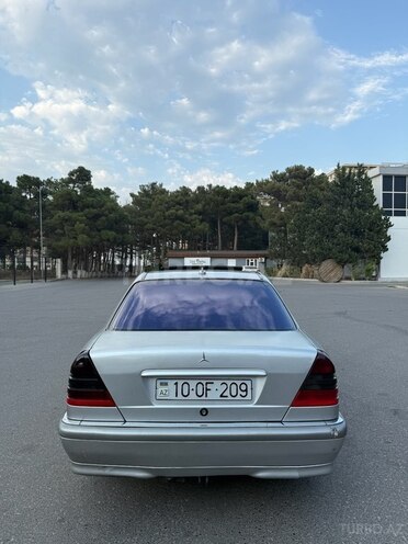 Mercedes C 220 d 2000, 323,000 km - 2.2 l - Sumqayıt