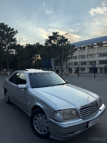 Mercedes C 220 d 2000, 323,000 km - 2.2 l - Sumqayıt