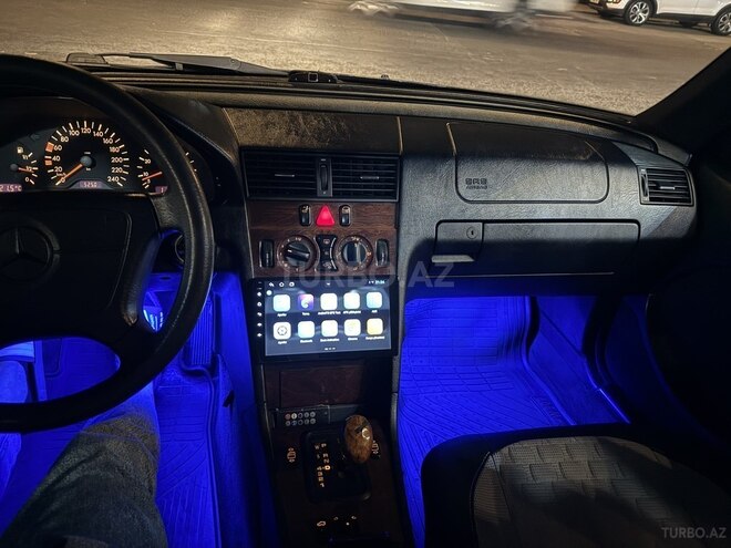 Mercedes C 180 1997, 276,000 km - 1.8 l - Bakı