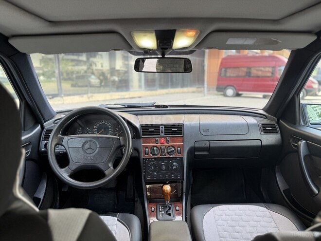 Mercedes C 180 1997, 276,000 km - 1.8 l - Bakı