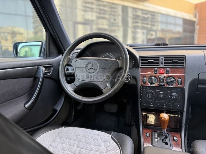 Mercedes C 180 1997, 276,000 km - 1.8 l - Bakı