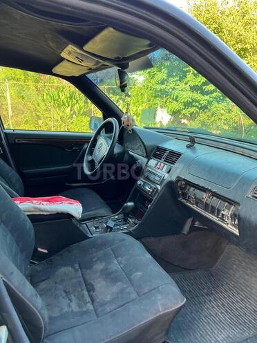 Mercedes C 300 2006, 285,000 km - 3.0 l - Ağcabədi