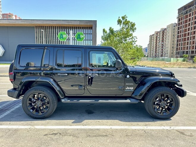 Jeep Wrangler-4
