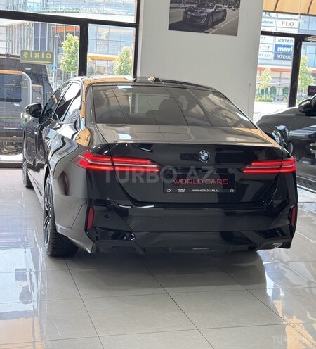 BMW 520 2023, 33,000 km - 2.0 l - Bakı