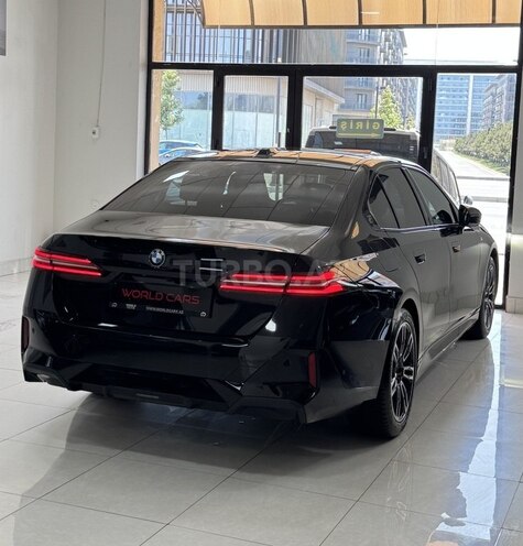 BMW 520 2023, 33,000 km - 2.0 l - Bakı