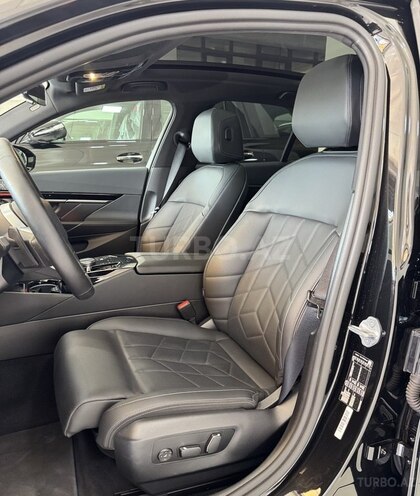 BMW 520 2023, 33,000 km - 2.0 l - Bakı