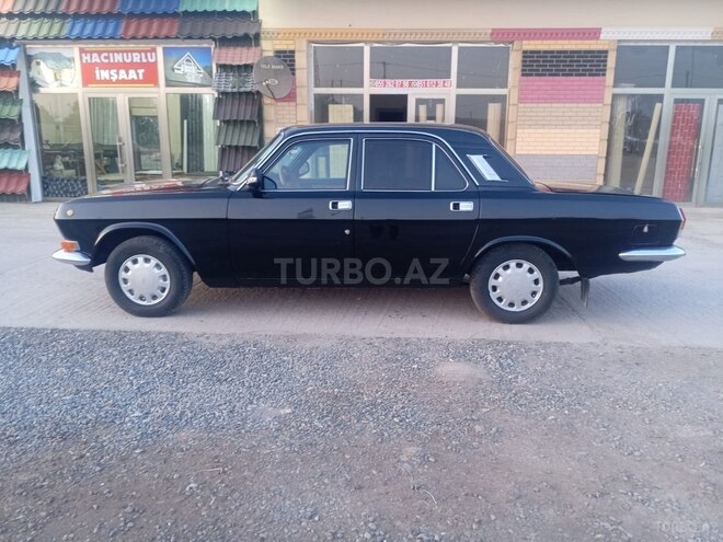 GAZ 24 1979, 400,000 km - 2.5 l - Salyan
