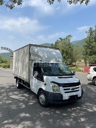 Ford Transit 2010, 221,000 km - 2.4 л - Şəki
