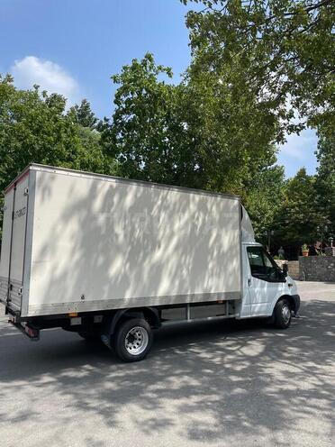 Ford Transit 2010, 221,000 km - 2.4 л - Şəki