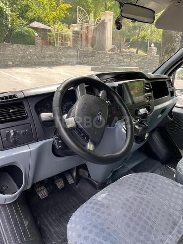 Ford Transit 2010, 221,000 km - 2.4 л - Şəki