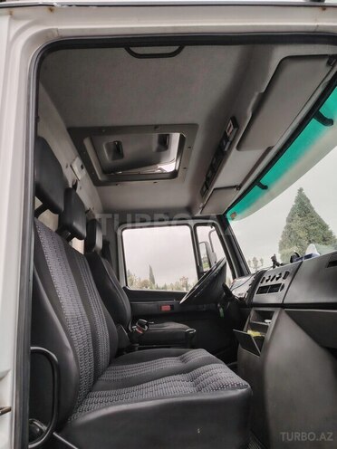 Mercedes Vario 2010, 486,000 km - 4.3 l - Gəncə